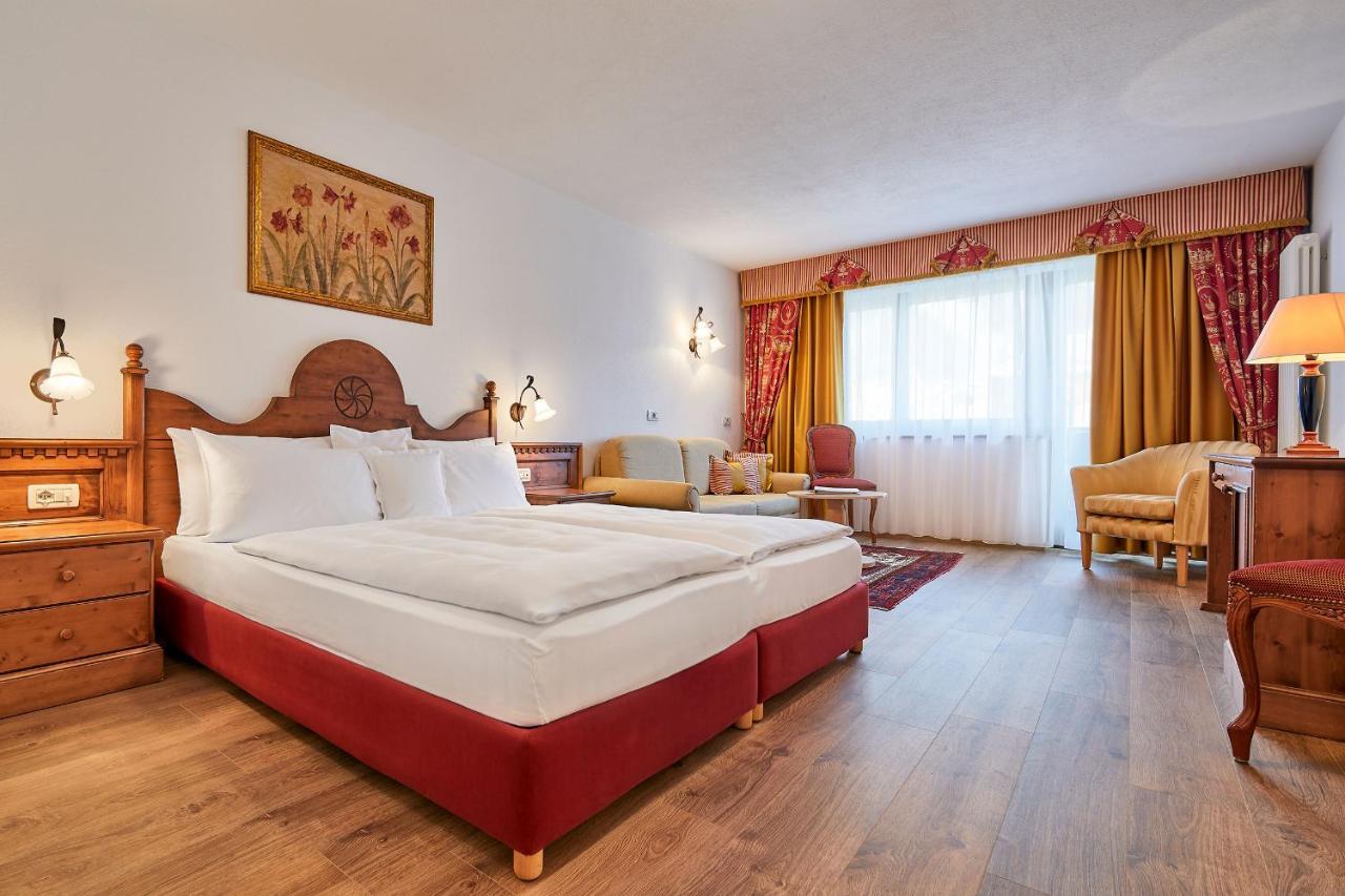 Hotel Table Корвара-ин-Бадия Экстерьер фото