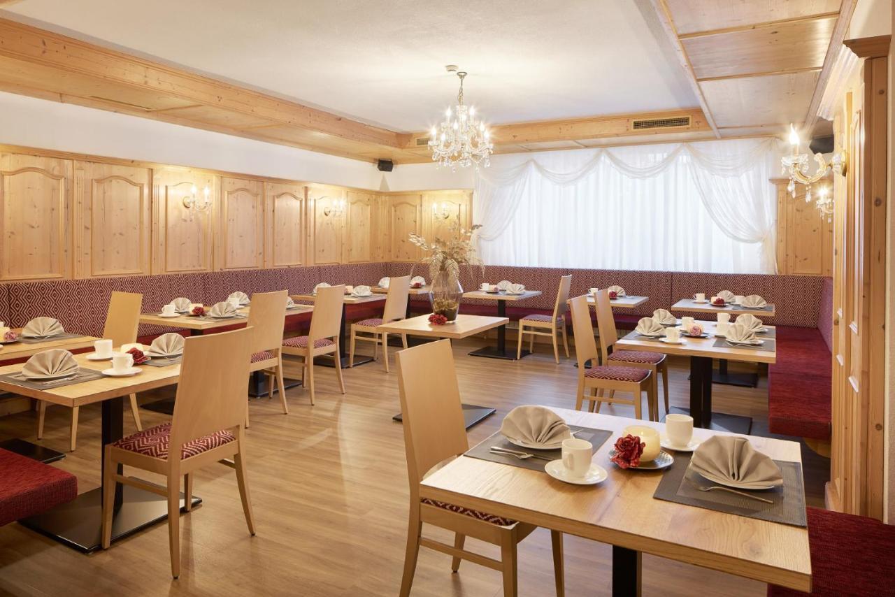 Hotel Table Корвара-ин-Бадия Экстерьер фото