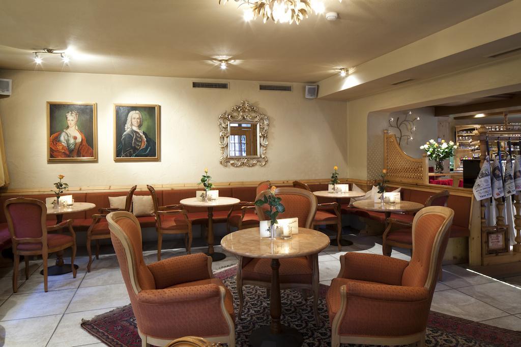 Hotel Table Корвара-ин-Бадия Экстерьер фото